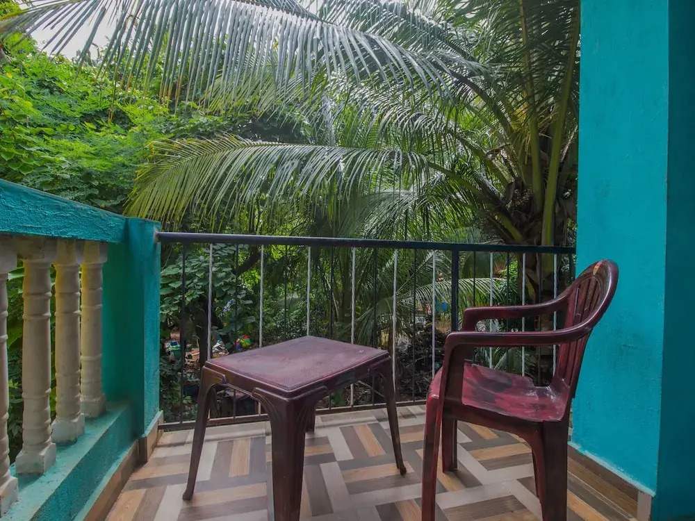 OYO 17019 Home Peacefully Studios Calangute