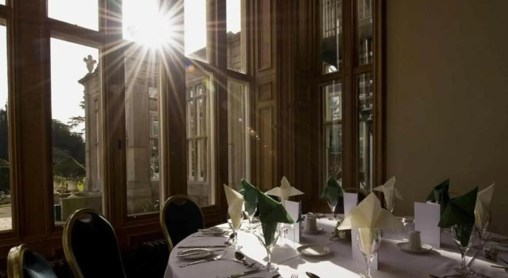 Stoke Rochford Hall