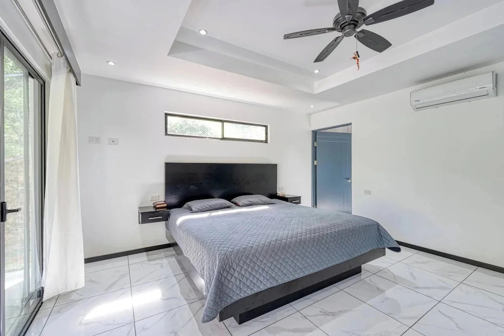 Cozy Two Bedroom Home Uvita - Casa de la Serenidad
