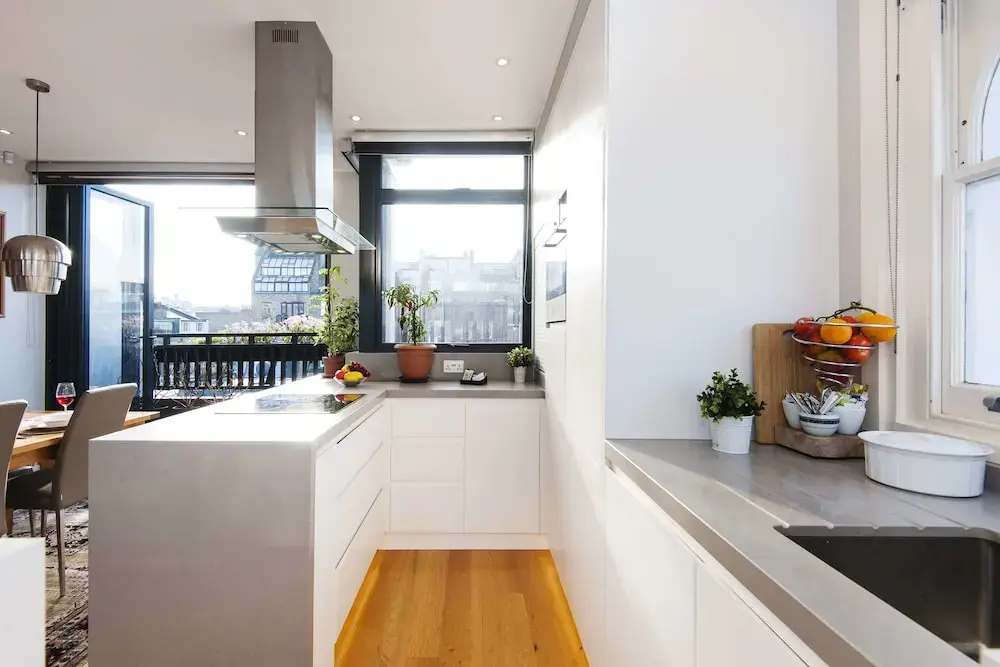 The Lovely Kensington Hideaway - SYE