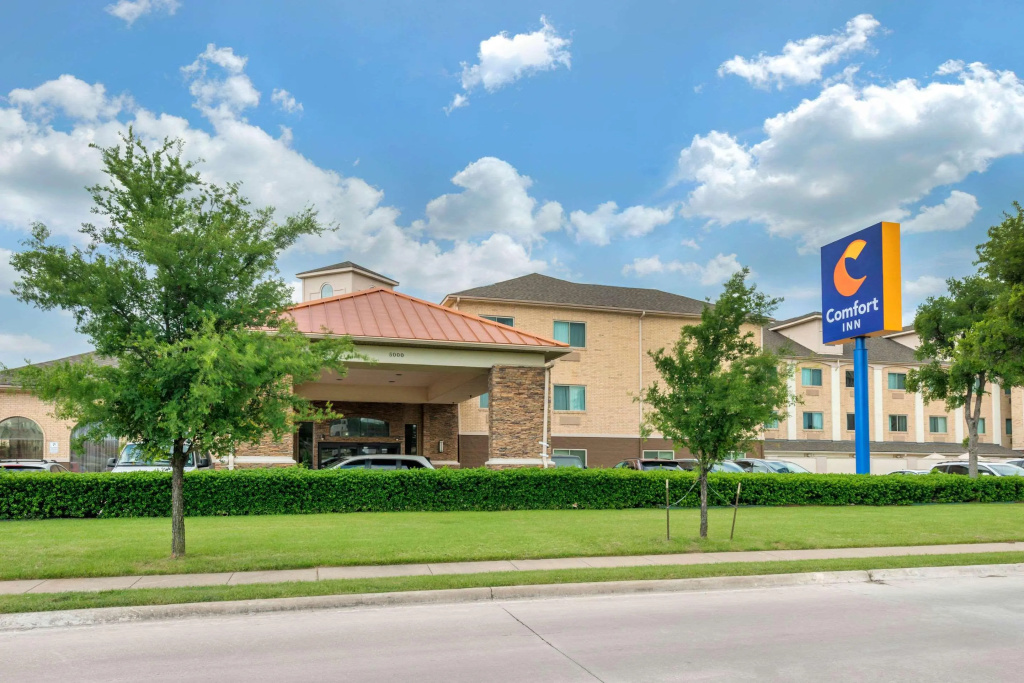 Comfort Inn DFW North-Irving