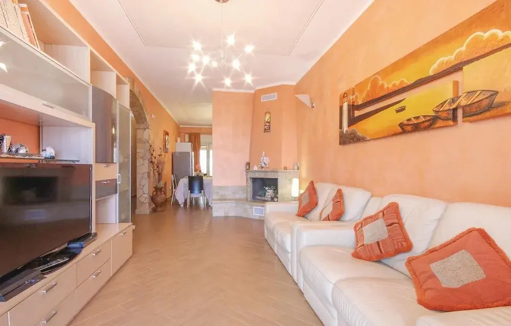 Awesome Home in Altavilla Milicia PA With 3 Bedrooms, Wifi and Outdoor Swimming Pool