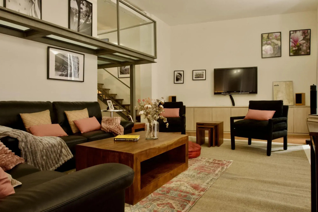 M (Nav9) Luxury Apartment-Madrid Downtown