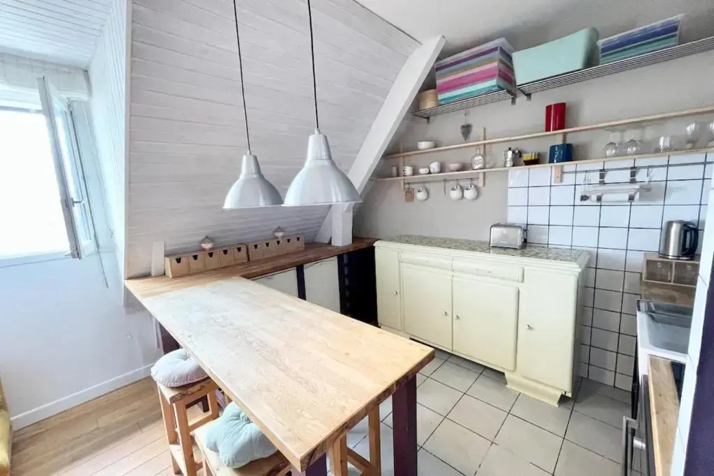 LOVELY ! T2 Cocooning - Pieds dans l'eau - Vue mer