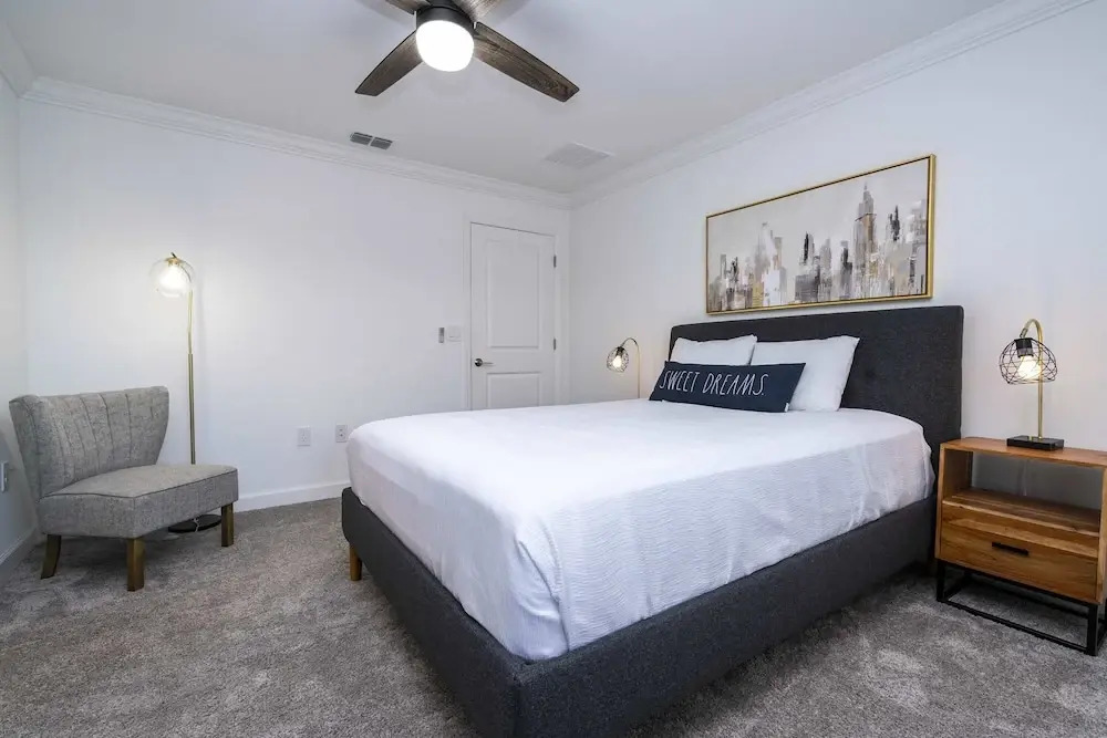 Splendid 5Bd Close to Disney at Storey Lake 4251