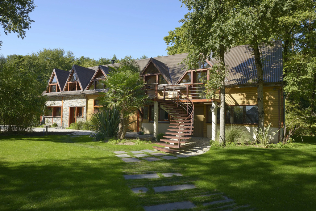 Loft d’architecte chaleureux et spacieux