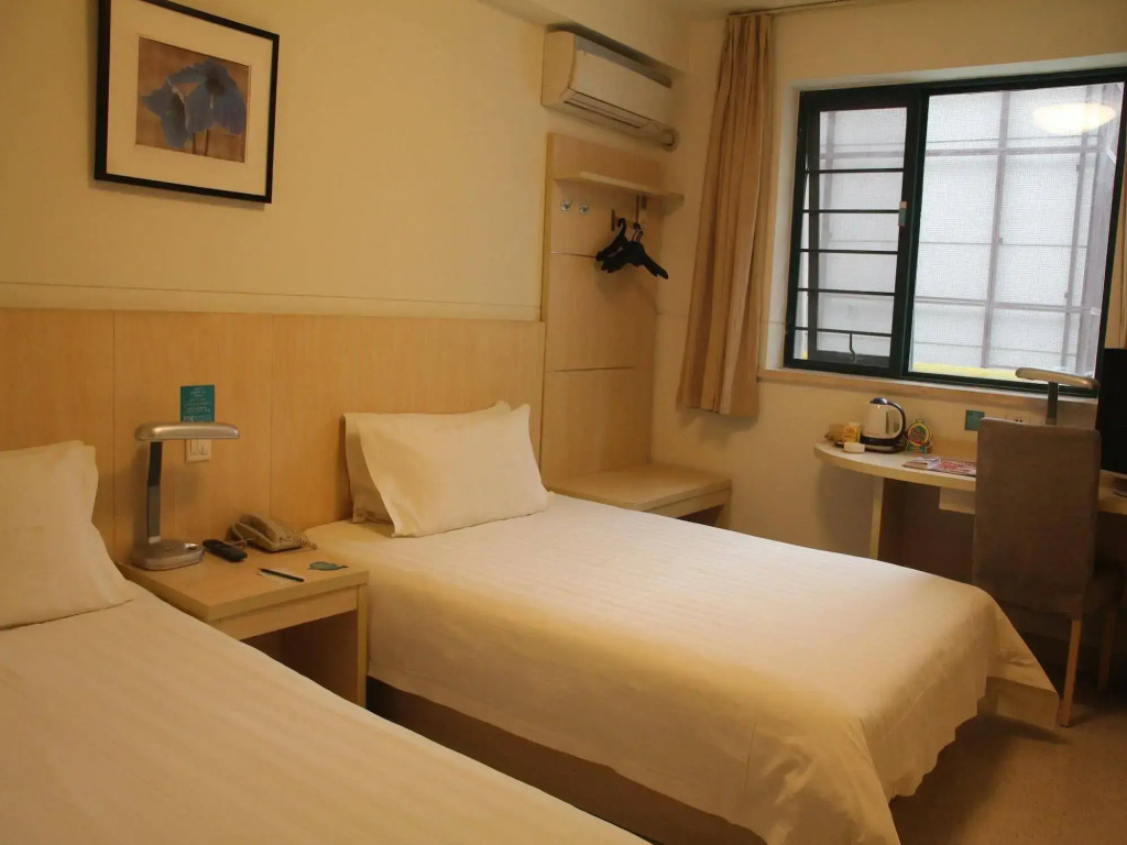 JJ Inns - Shanghai Zhongshan Park