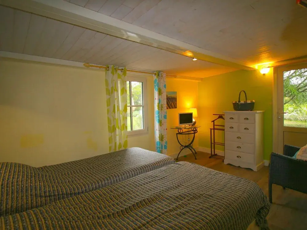 Detached House With Garden and Private Pool, at 15 km From the Mediterranean Sea