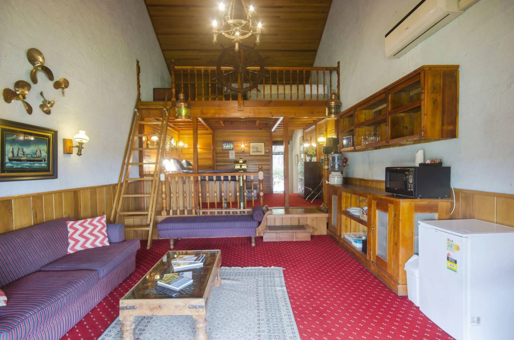 Casuarina Motel Suites