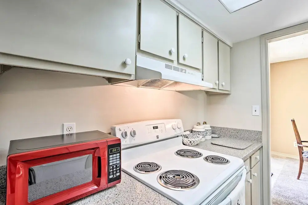 Destin Townhome With Beach Access & 2 Pools!