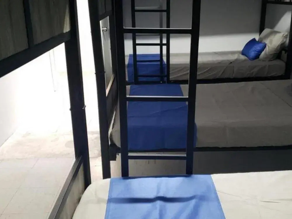 El Gran Hostal - Bed in 8 People Dorm 8