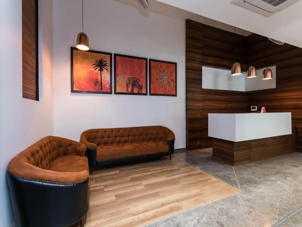 Hotel Solitaire by OYO Rooms