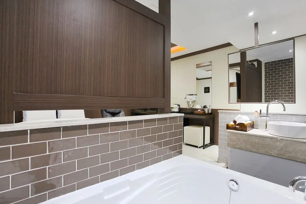 Hotel Page