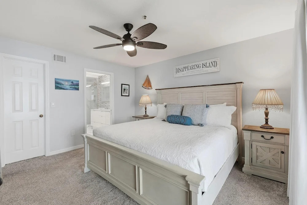 Bouchelle Island 202