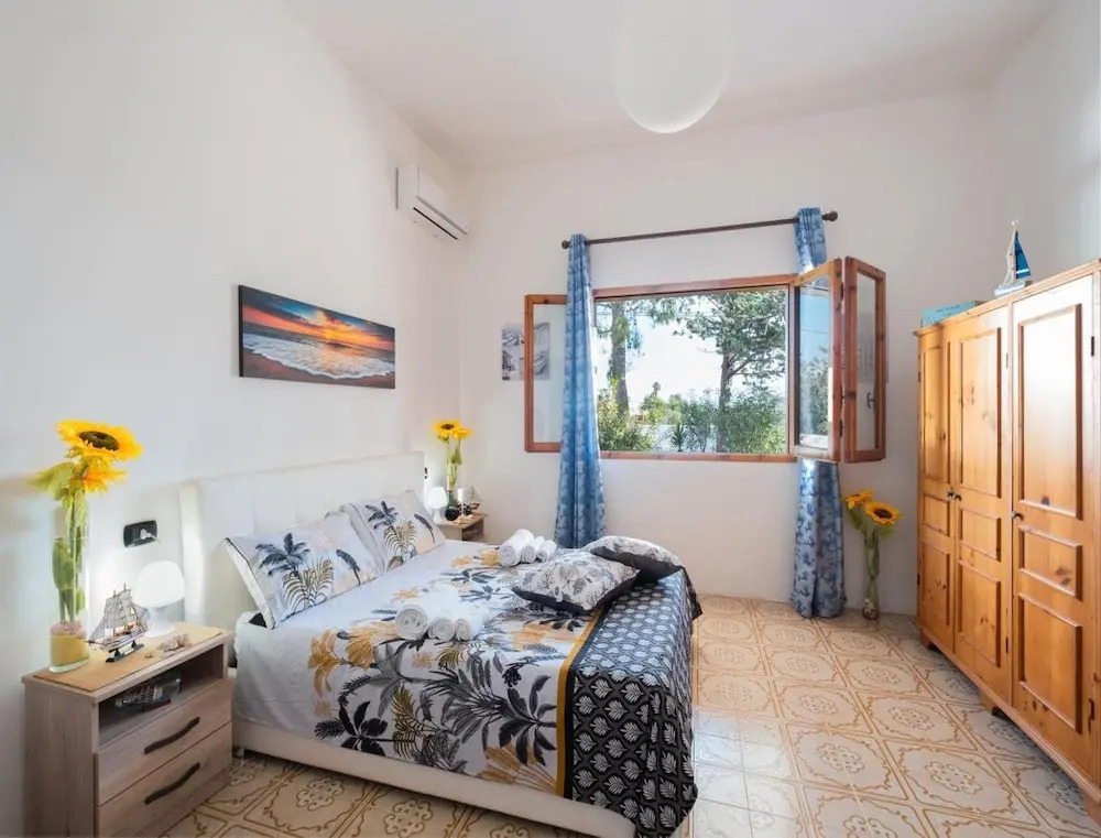 Sunrise Apartment in Villa With Private Parking and Air Conditioning