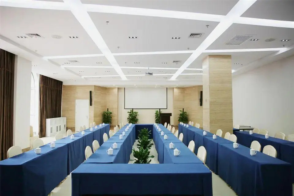 Fangte Dongxiang Hotel
