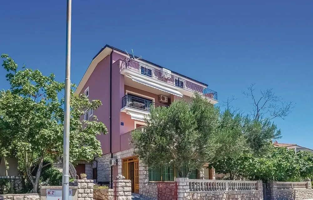 Nice Home in Novi Vinodolski With Wifi and 3 Bedrooms