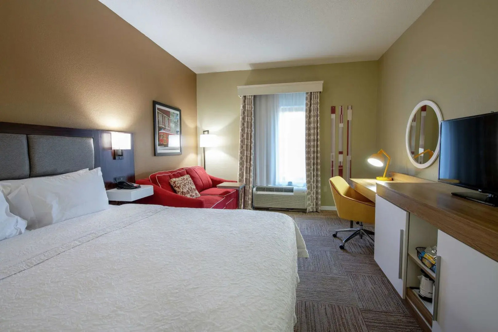 Hampton Inn and Suites Lafayette