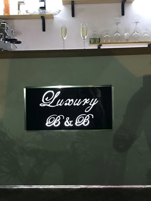 B&B Luxury