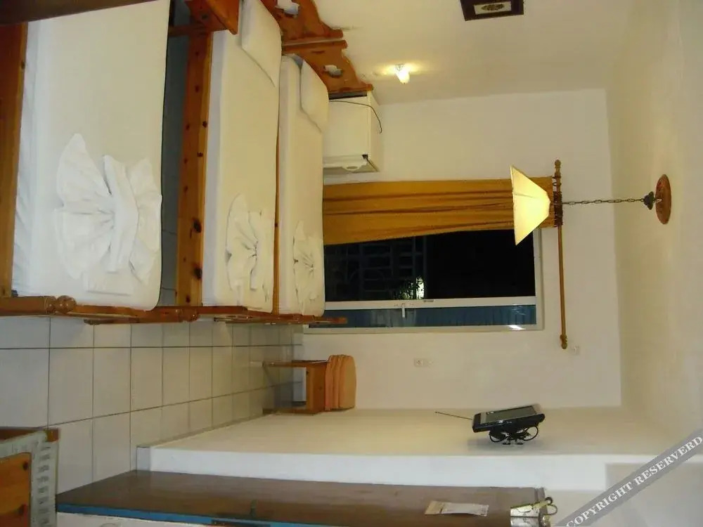Hotel Grivas-Elia