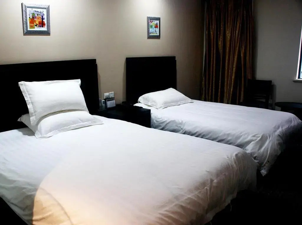 Baolong Homelike Hotel (Wusong Branch)
