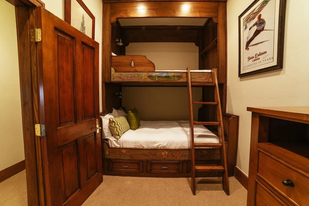 Flagstaff Two Bedroom 2 Apartment Hotel by RedAwning