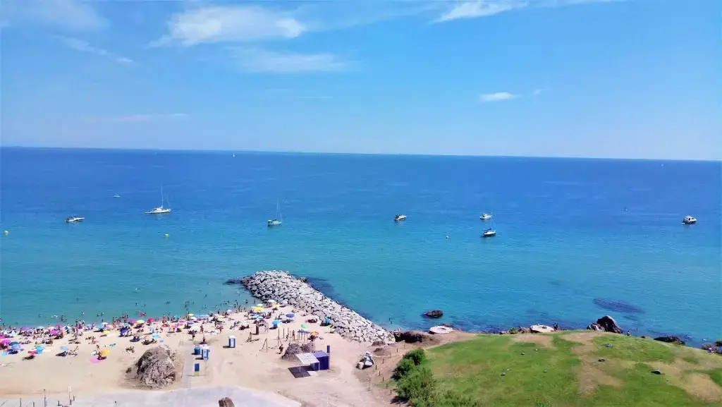 Helena Seaview & Beach-apartment