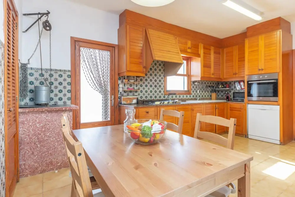 Can Mir in Mallorca With 4 Bedrooms and 3 Bathrooms