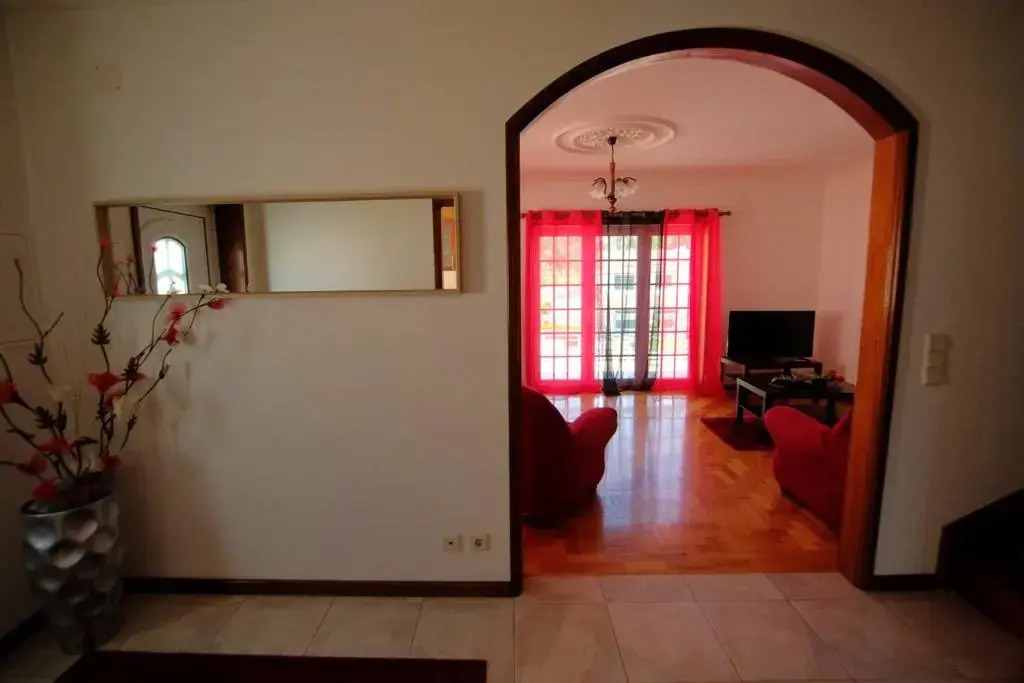 Spacious house in Santa Maria da Feira - 220 m² with city view