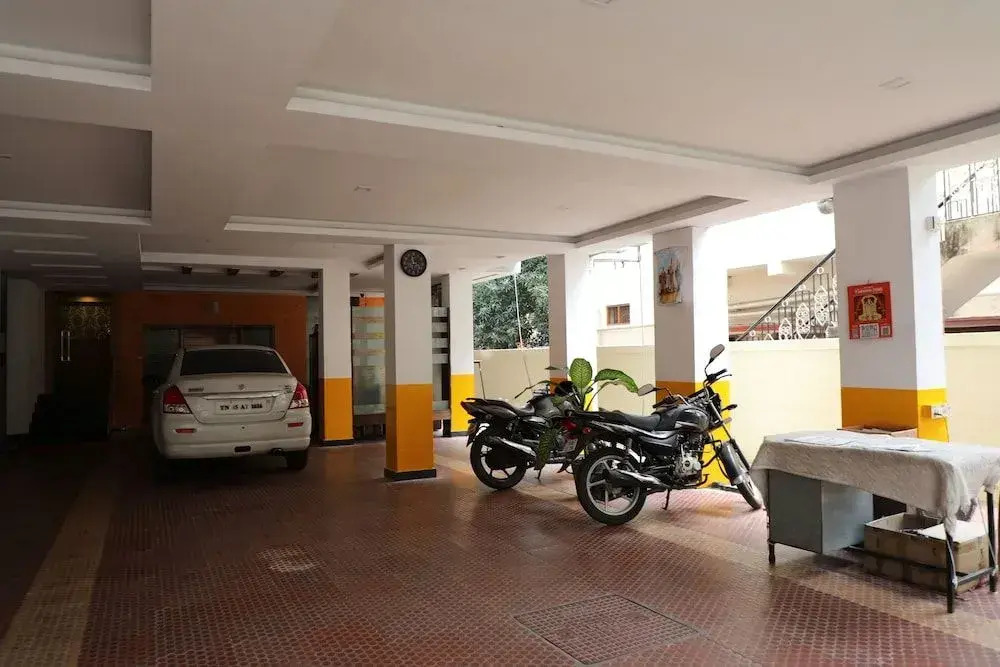 3 Seasons Service Apartment & Hotels Pvt. Ltd.