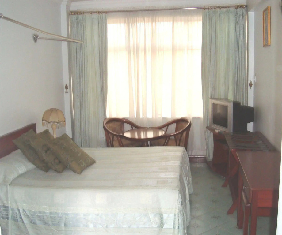 New Hotel Aquiline