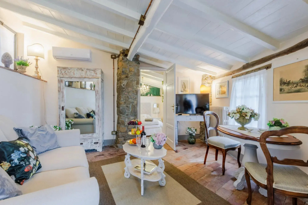La Macina Farmhouse in Matraia