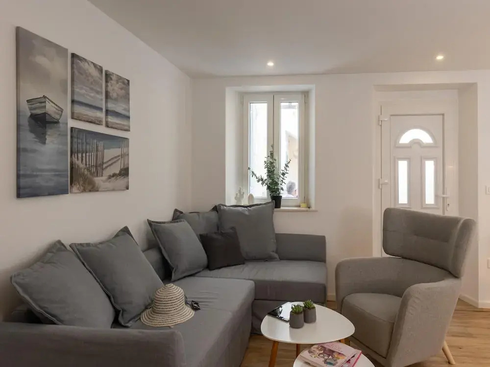 Apartments Odin