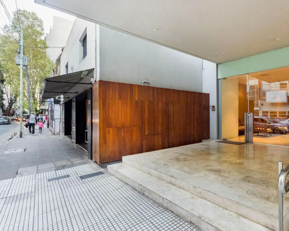 Palermo Apartments by Ayres