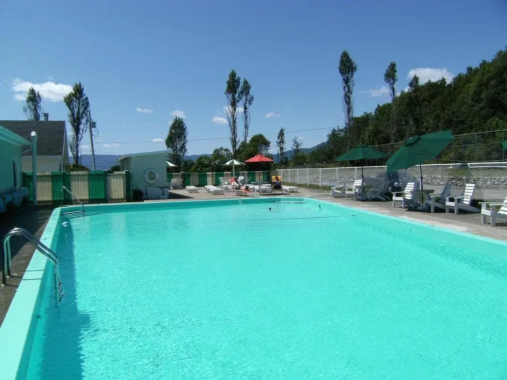 Hotel-Motel Les Voitures dEau