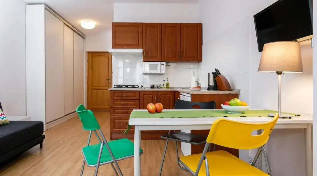 Rent Like Home - Za Cieszynianką 4