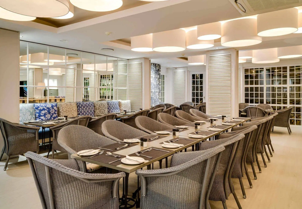 Protea Hotel by Marriott Cape Town Sea Point