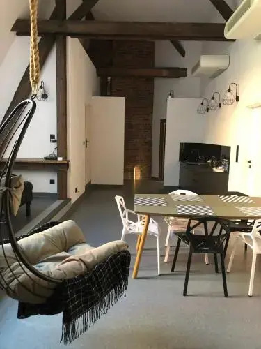 LivingRoom 4A