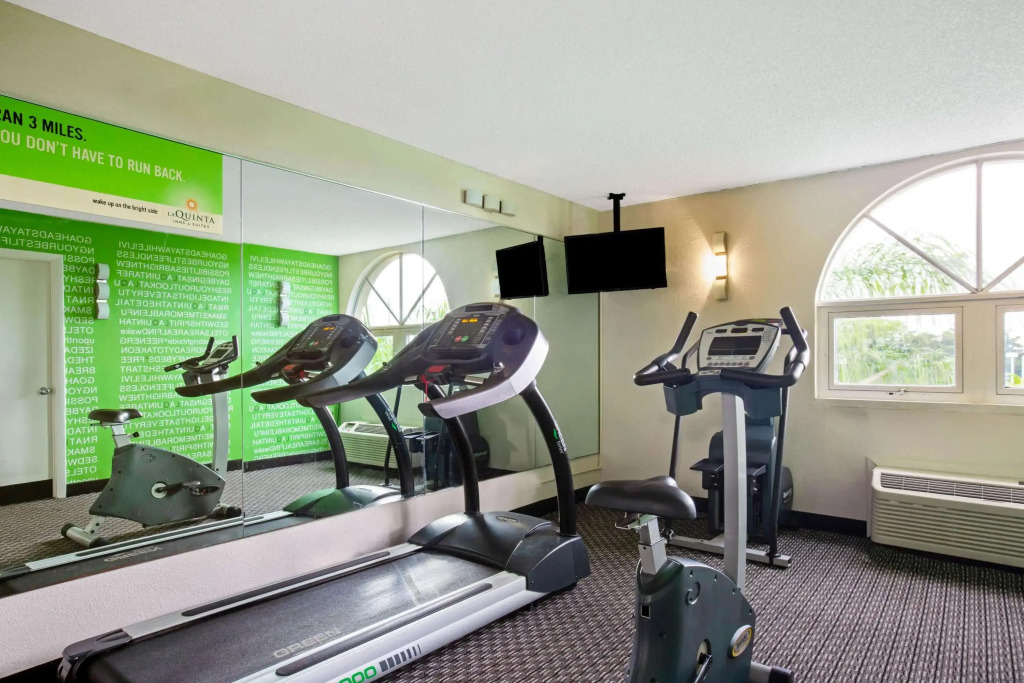 La Quinta by Wyndham Miami Lakes