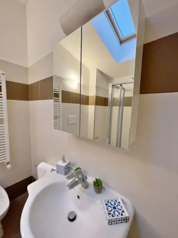 Chic Apt Near Piazza Duomo, Milan