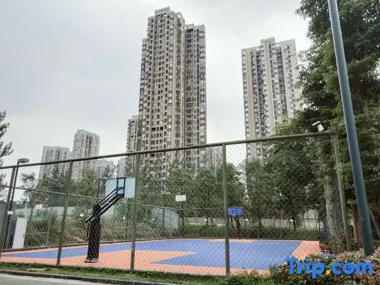 Xingyi Apartment Hotel (Chengdu East Railway Station Greenland 468 Concept)