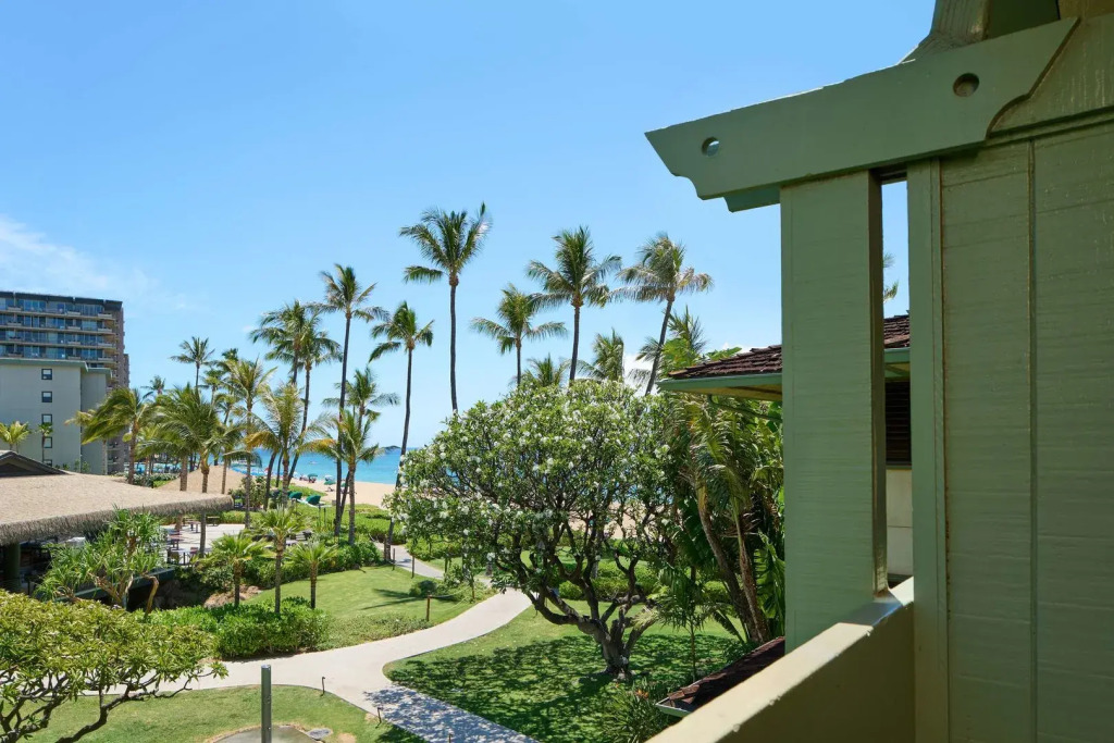 OUTRIGGER Kāʻanapali Beach Resort