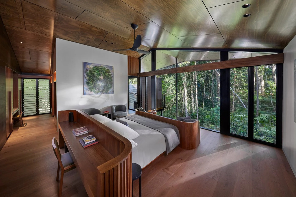 Silky Oaks Lodge