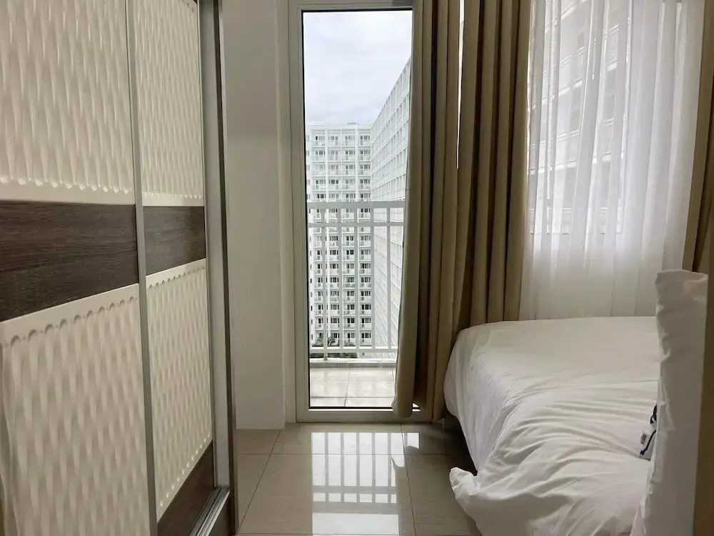 Shore Residence Manila Bay City Lights View MOA Complex