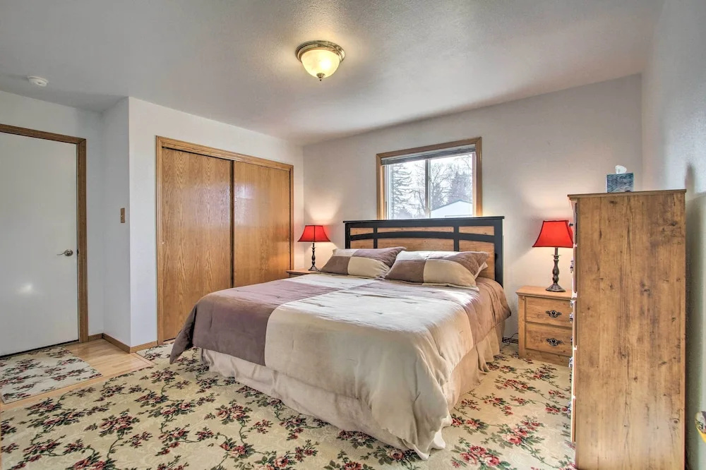 Pet-friendly Malta Home Near Hunting Areas!