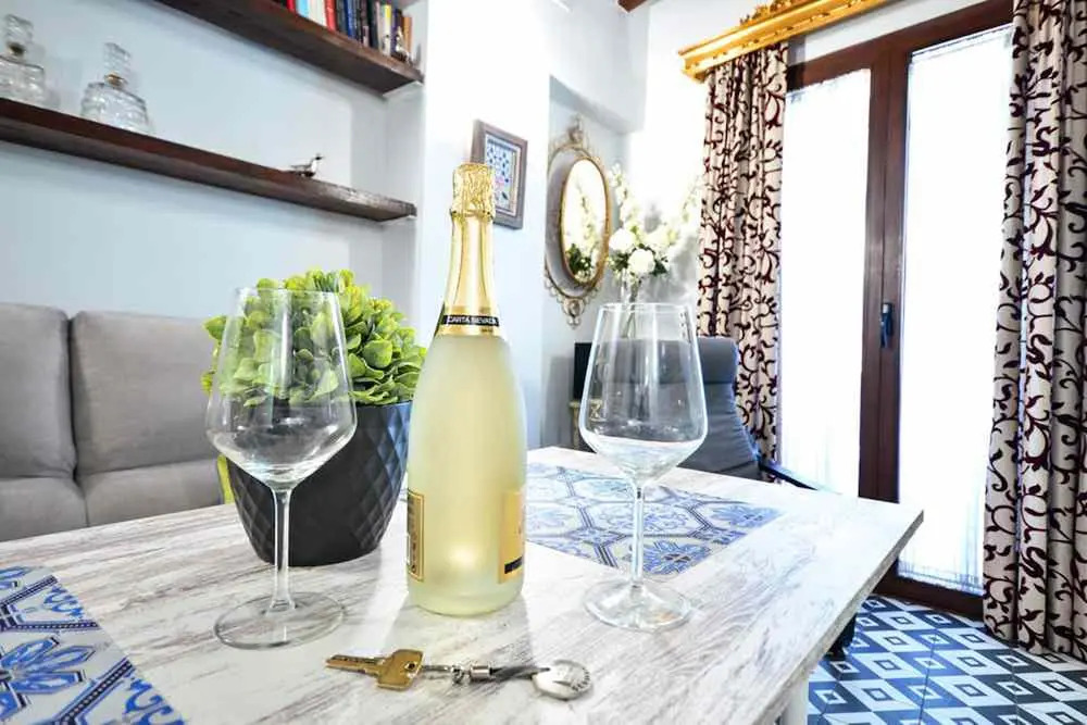 Casa Alfalfa - 2 Bedrooms, Solarium, Private Terrace and Parking