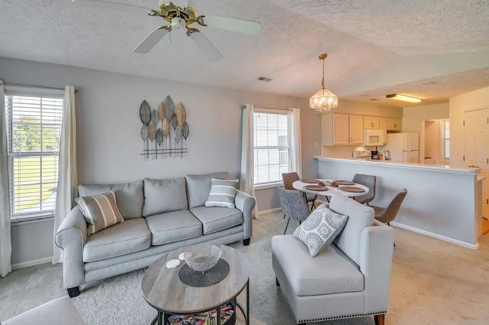 Myrtle Beach Oasis w/ Pool & Private Balcony!
