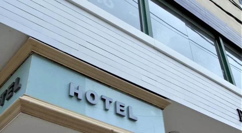 Hotel Plaza Pringles