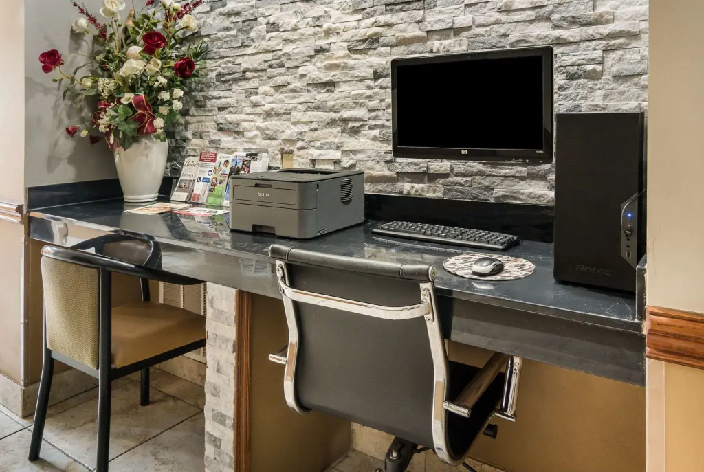Quality Inn & Suites - Granbury