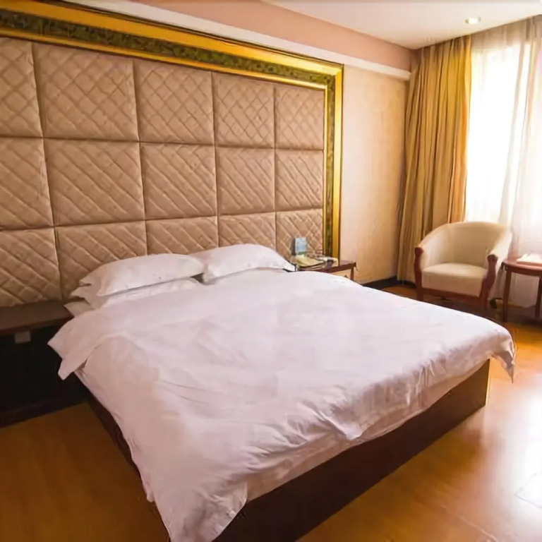 Yangjiang Chengtian Business Hotel